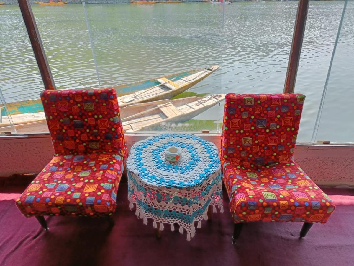 Island Apartment Srinagar  Exterior photo